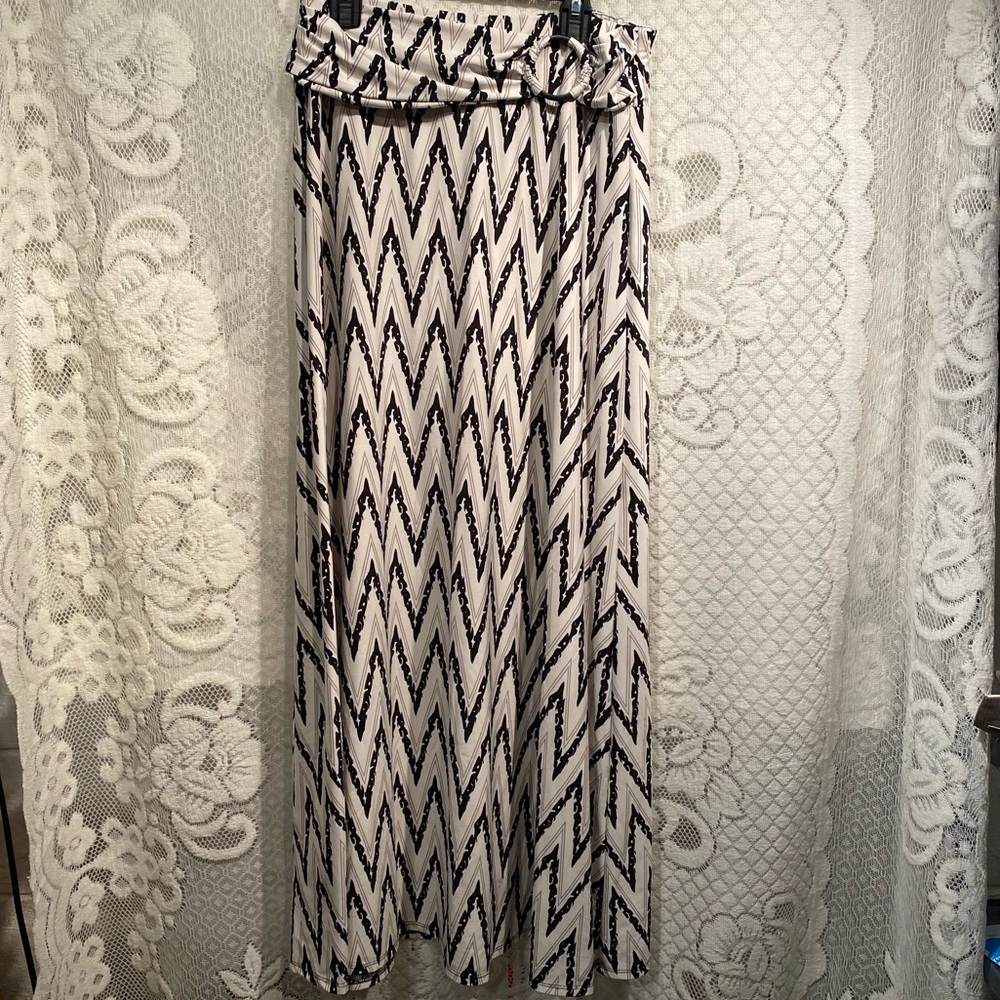 Women’s skirt